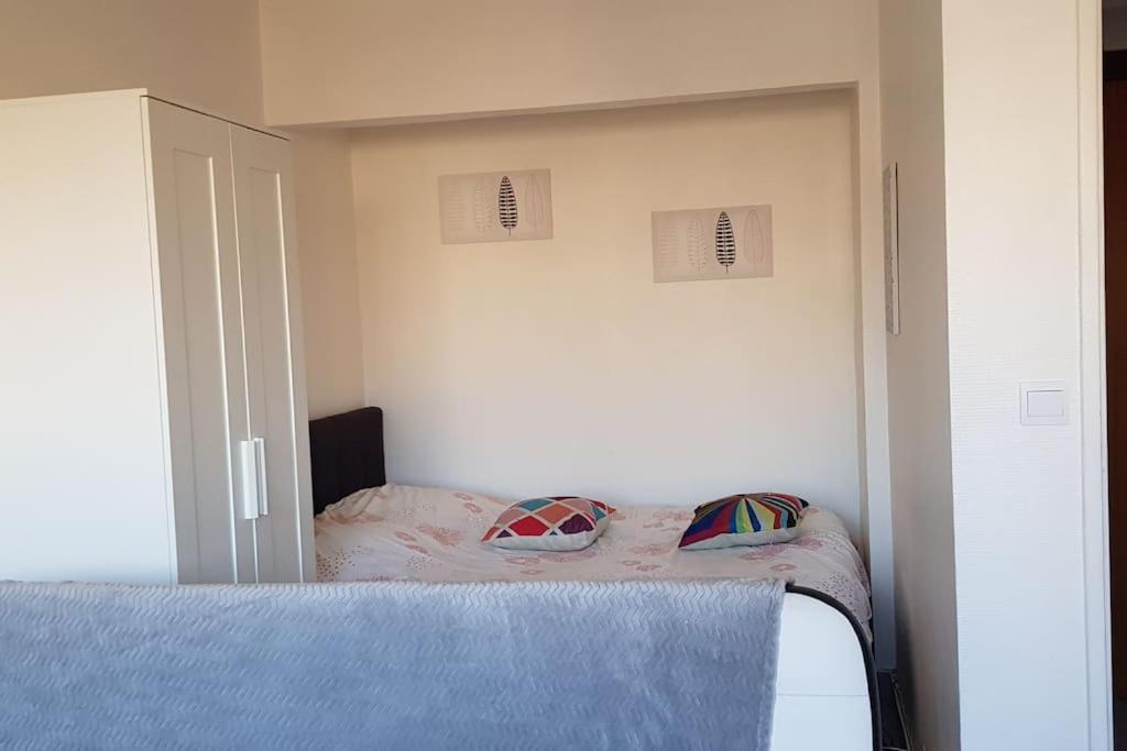 Parking Prive,T1 Bis, 10Mn Lyon Centre Apartment วีเลอร์บาน ภายนอก รูปภาพ